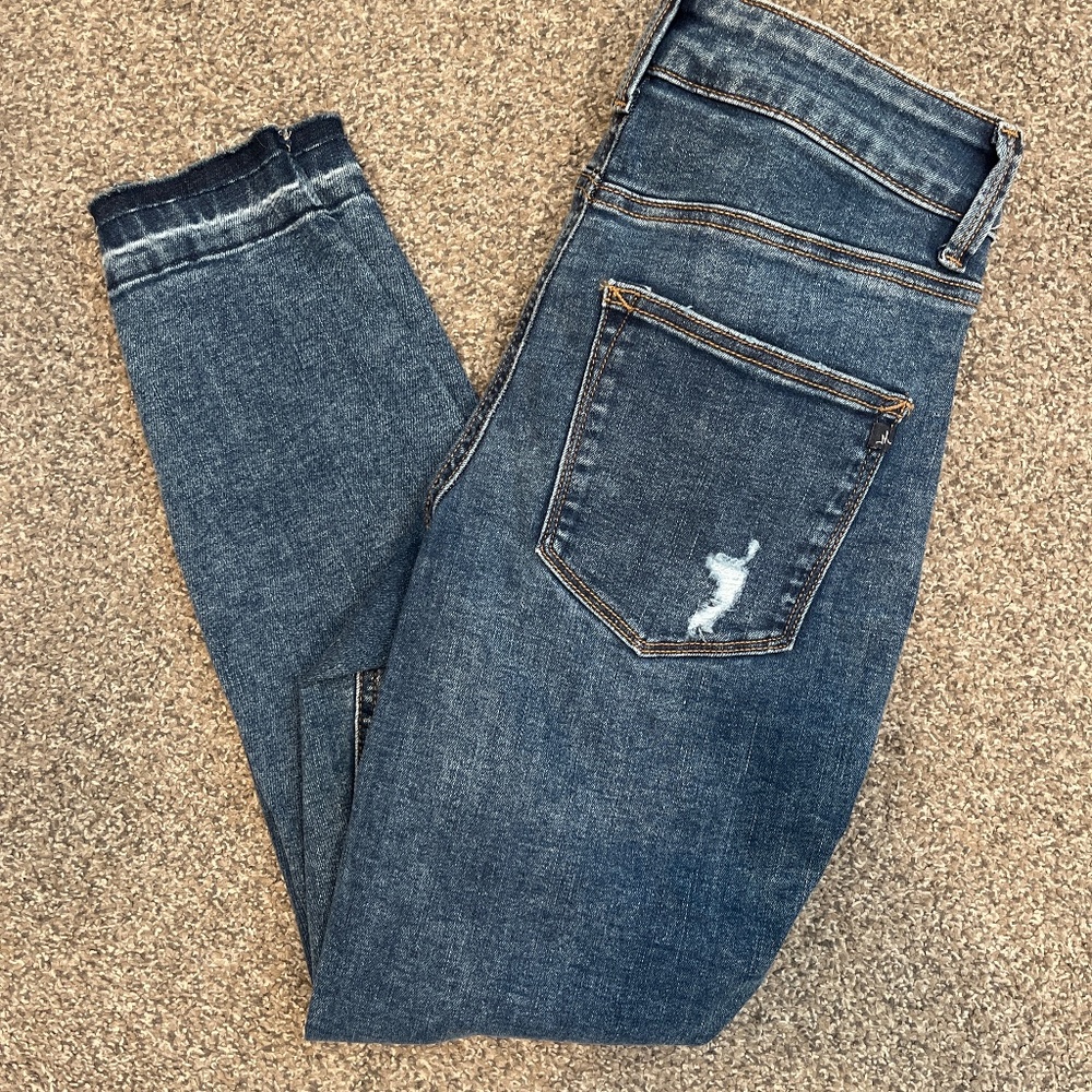 Brand new Maurice’s cool comfort jegging size small short